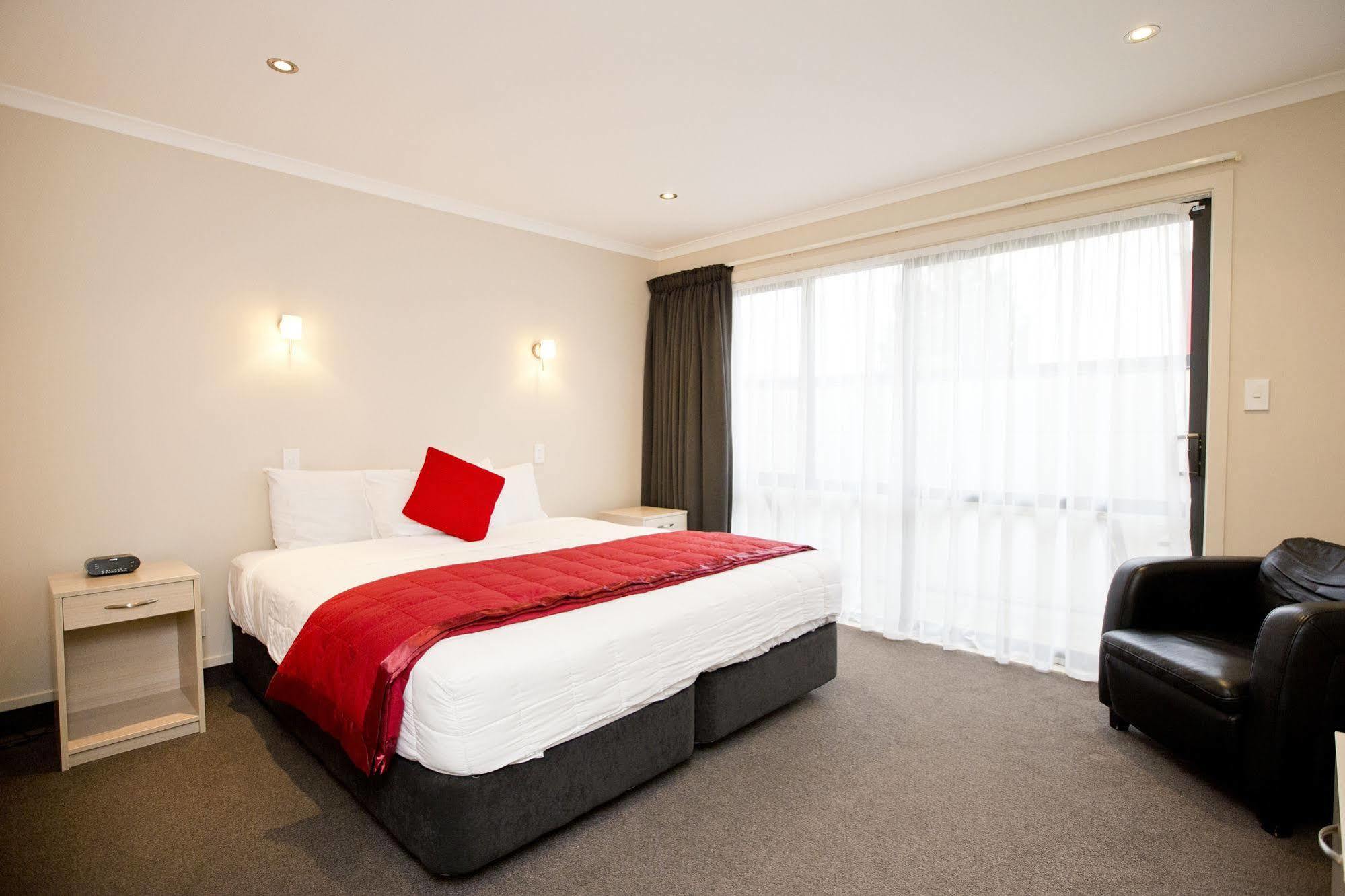Kauri Court Motel Palmerston North Kültér fotó