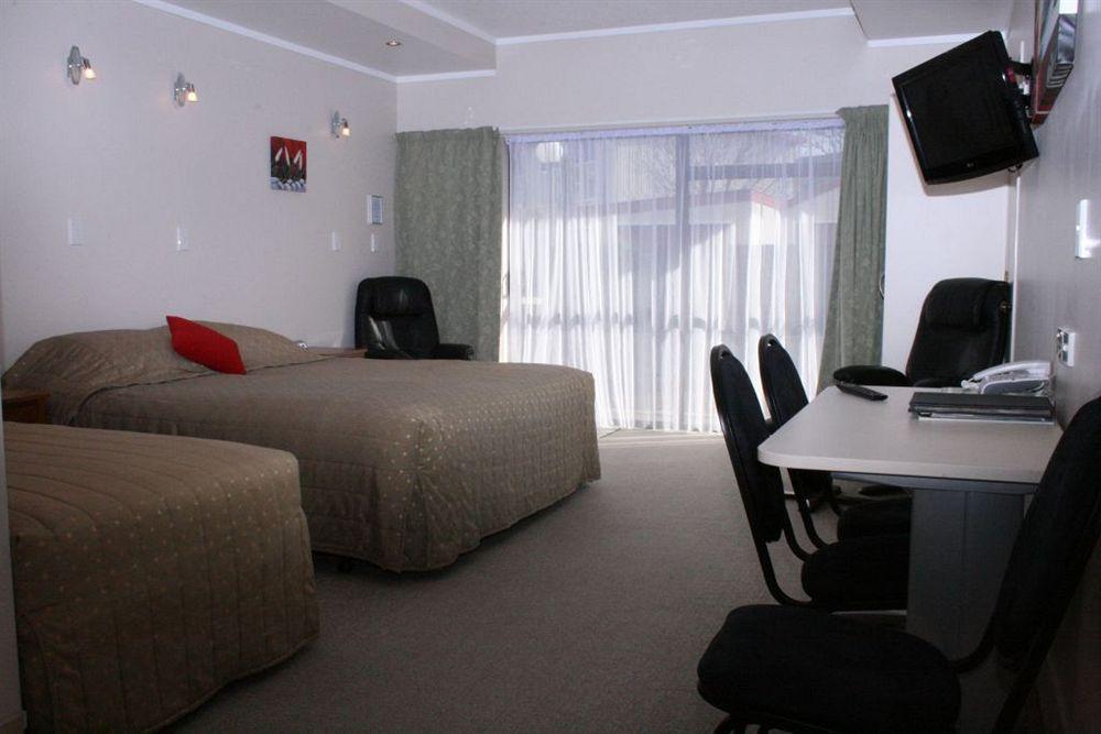Kauri Court Motel Palmerston North Kültér fotó